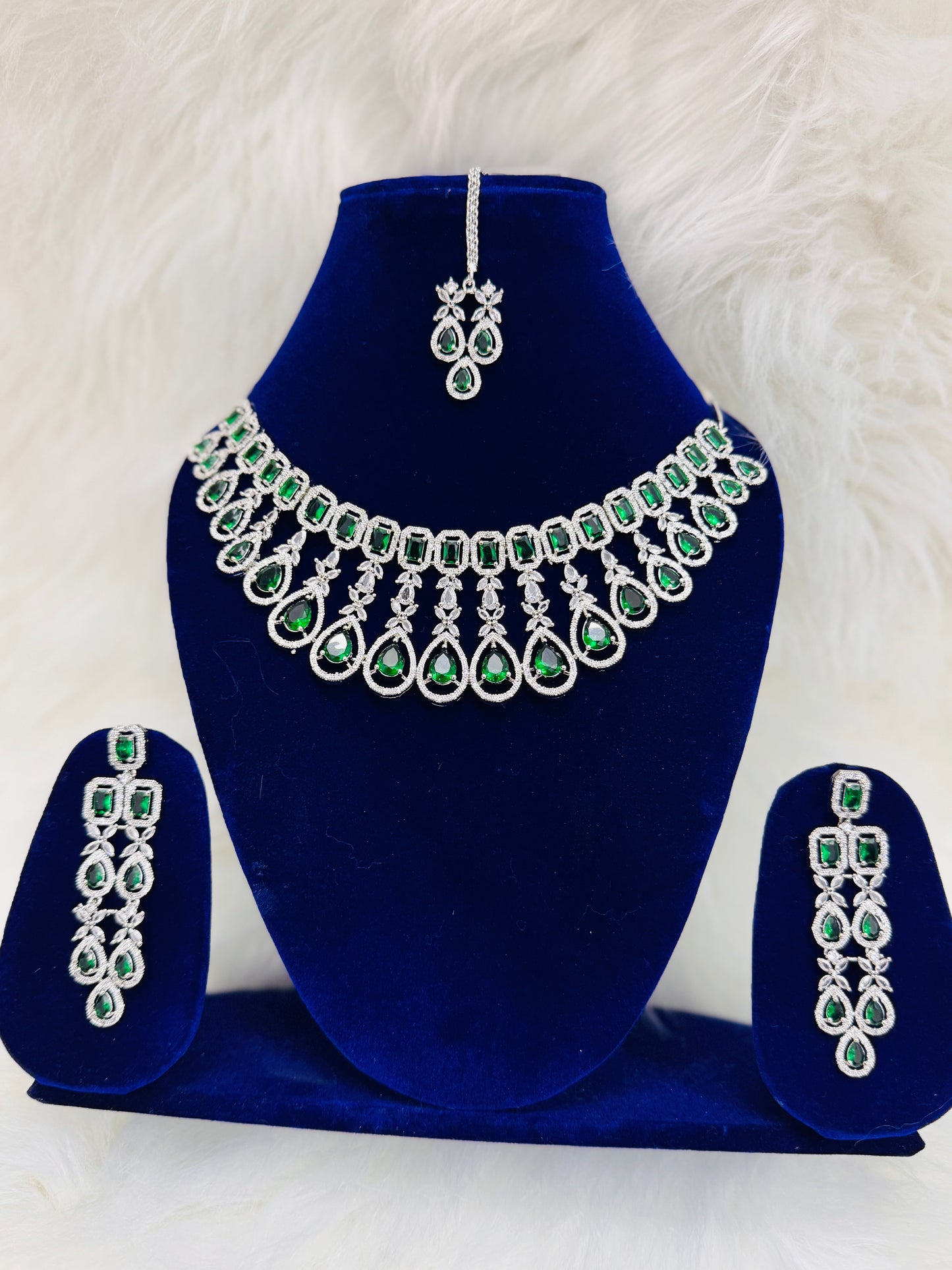 American diamond Neckless with 6 Month Warranty 