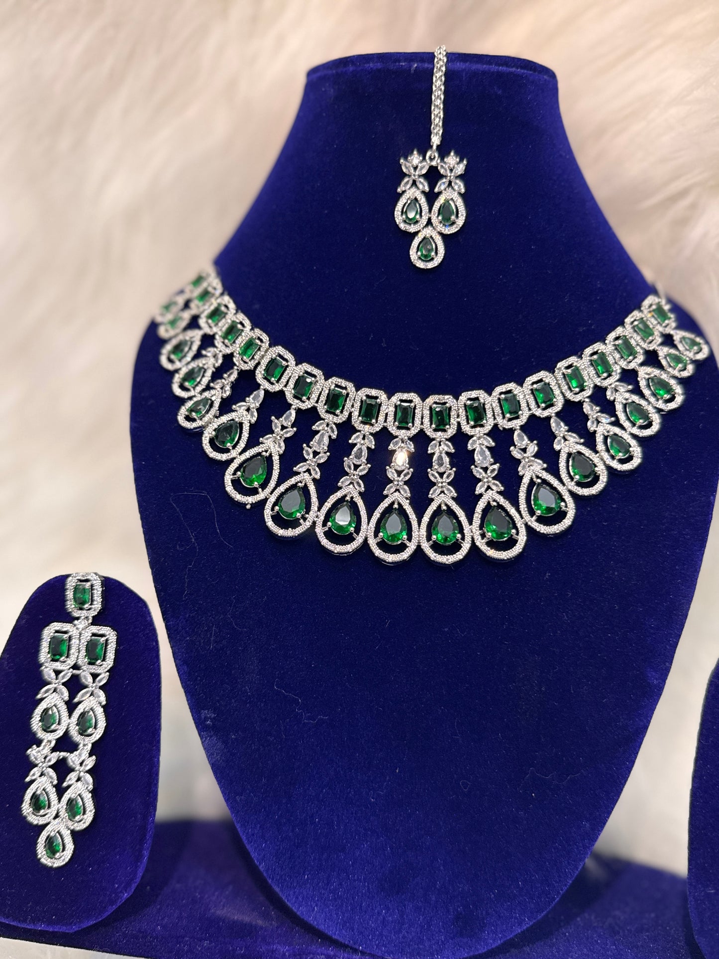 American diamond Neckless with 6 Month Warranty 